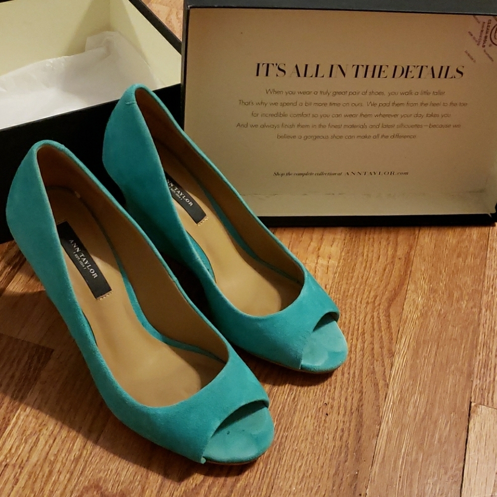 Ann Taylor Turquoise Peep Toe Heels